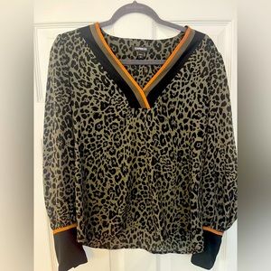 Express Deep Green, Black, Burnt Orange Leopard Work Top